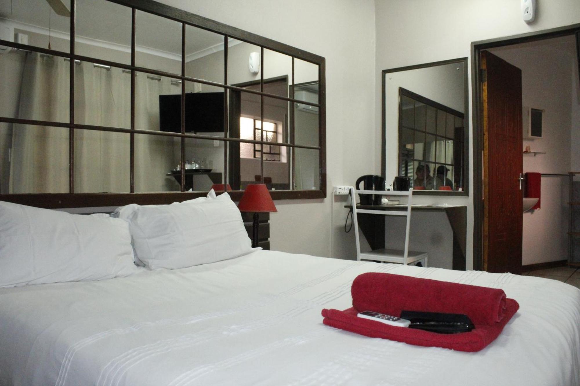 The Ultimate Lodge Louis Trichardt Kültér fotó